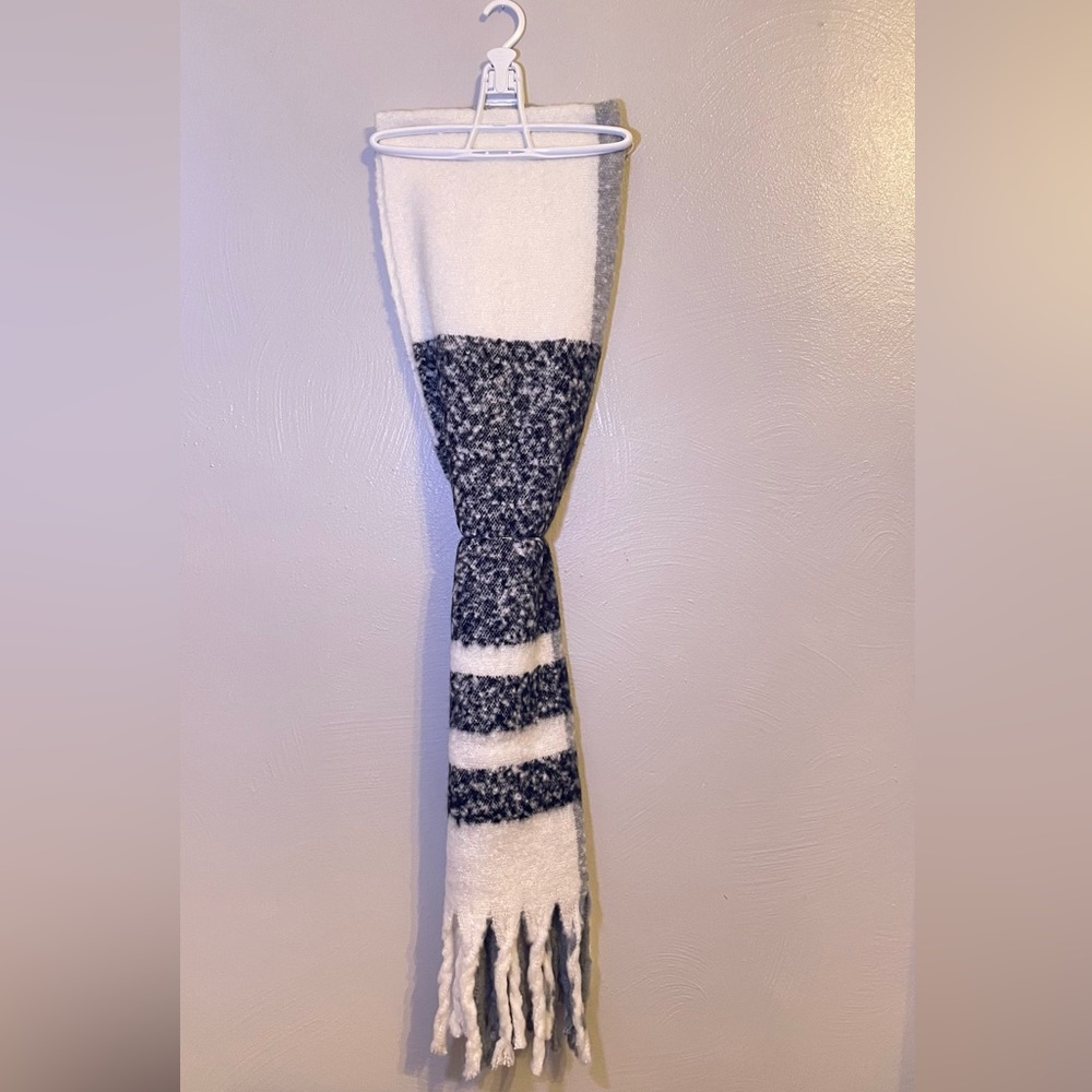 Calvin Klein Scarf